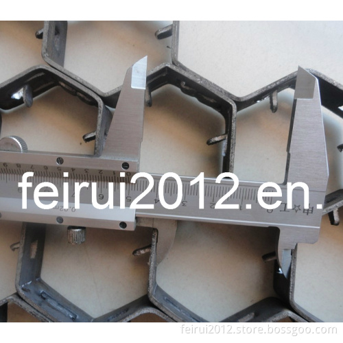 310S Hexmesh Anchor for Refractory Linings